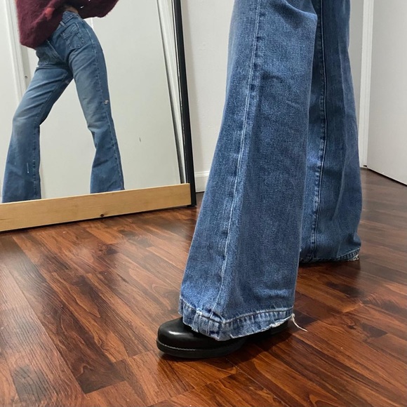 Vintage Levi's Made & Crafted Bootcut Mom Jean - Picture 4 of 9